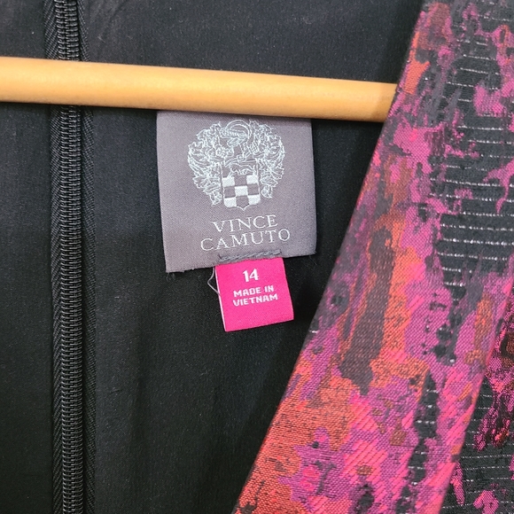 Dress - Picture 2 of 4